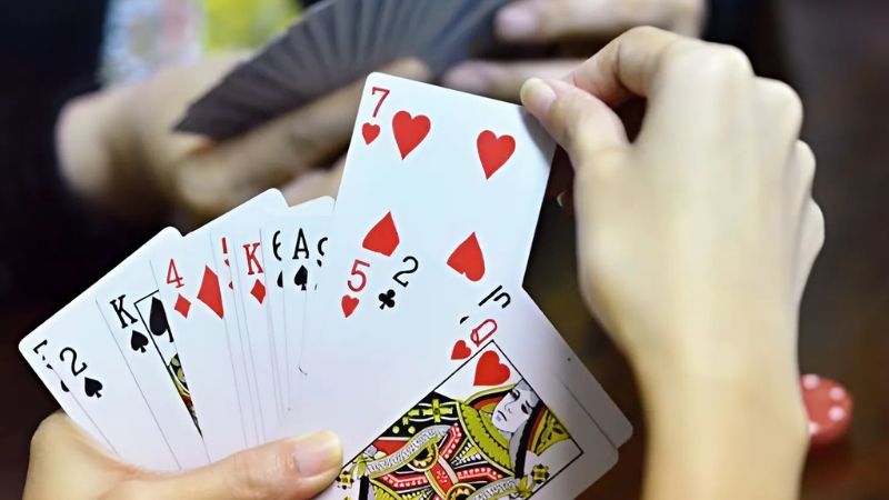 Cách chơi bài tiến lên cho người mới hiểu rõ luật chơi