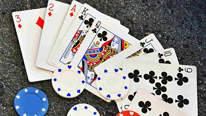 Mậu binh là game bài Manclub thu hút